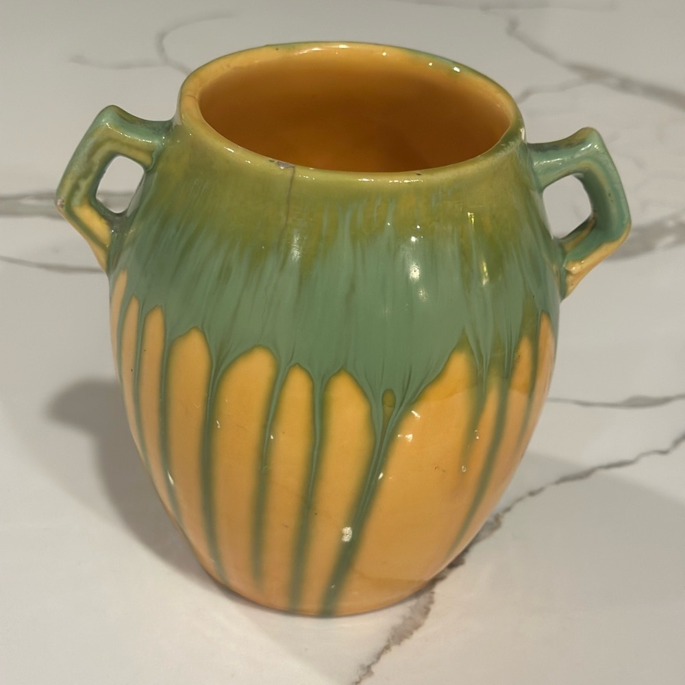 EARLY HAEGER ART POTTERY DRIP GREEN MISSION ERA VASE